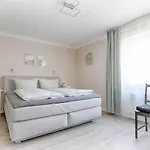 S.f.c. Apartament *