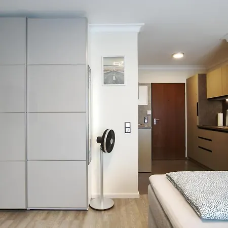 S.f.c. Apartment *